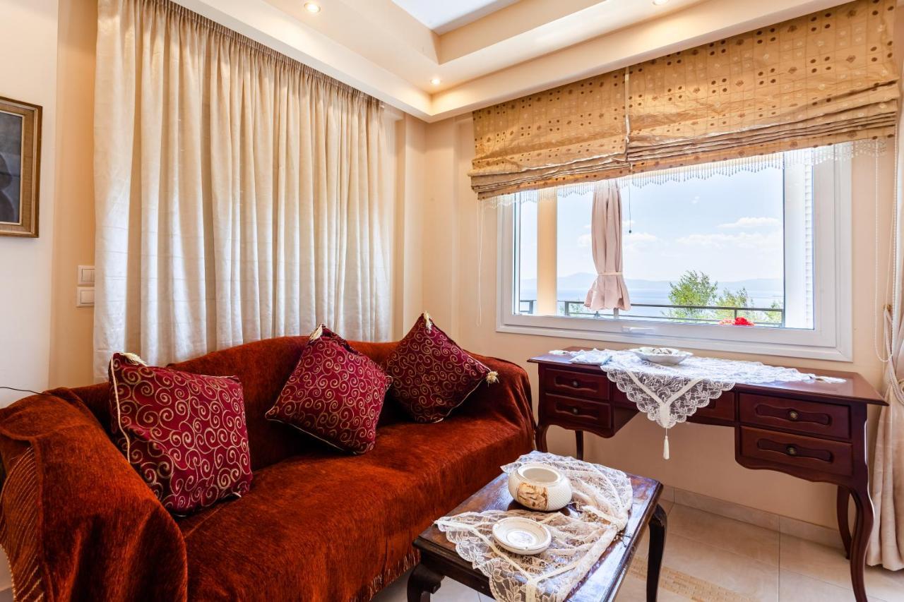Verga Majestic Sunsets - Elegant & Secluded Retreat Kalamata Exterior photo