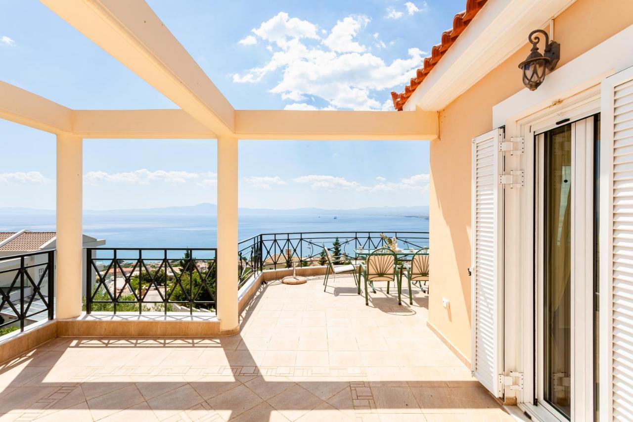 Verga Majestic Sunsets - Elegant & Secluded Retreat Kalamata Exterior photo